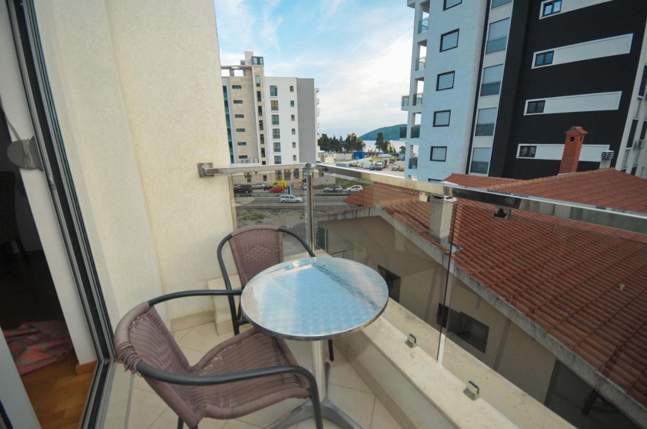 City Montesun Apartments 2 Budva Exterior foto